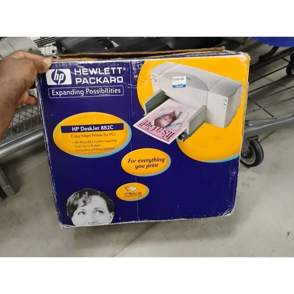 HP Hewlett Packard DeskJet 882C Color Inkjet Printer Vintage C6409B